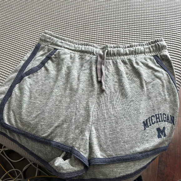 University of Michigan League Shorts - Picture 1 of 3